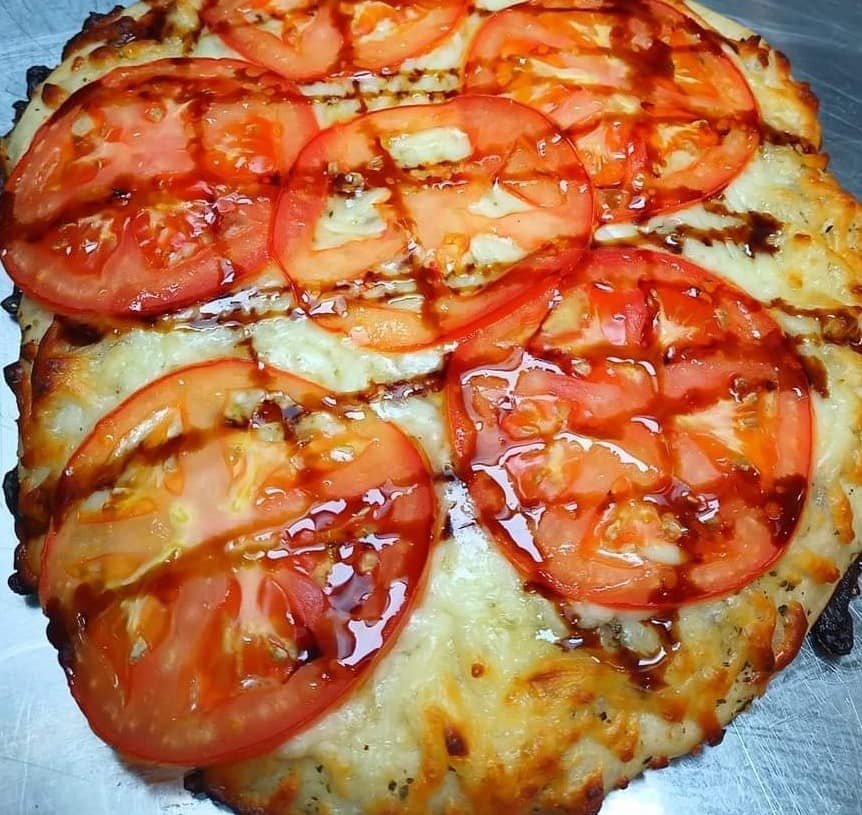 Round tomato pizza from the tavern kitchen